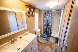 280 Valleyview Dr, Oakdale, PA 15071 - Photo 9