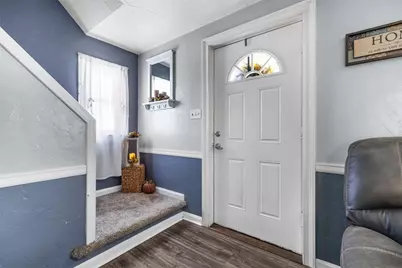 661 Dunster St, Pittsburgh, PA 15226 - Photo 3