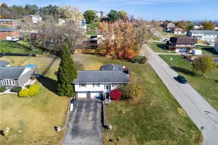 31 Willow Crossing Rd, Hempfield Township, PA 15601 - Photo 27