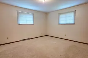 21 Stella St, Burgettstown Boro, PA 15021 - Photo 11