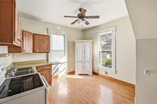453 Lafayette Ave, Sharon, PA 16146 - Photo 11