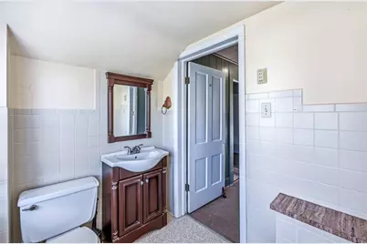 453 Lafayette Ave, Sharon, PA 16146 - Photo 17