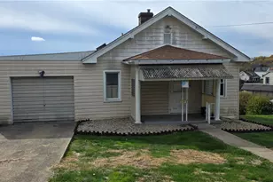 404 E 4th Ave, Smith Township, PA 15054 - Photo 1