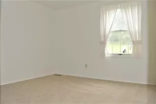 111 Scott Ln, Peters Township, PA 15367 - Photo 7