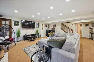 1005 Autumn Woods Dr, Moon-Crescent Township, PA 15108 - Photo 41