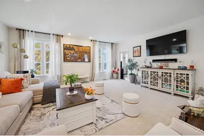 1005 Autumn Woods Dr, Moon-Crescent Township, PA 15108 - Photo 9