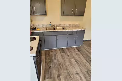 46 W Main St, Cowanshanock Township, PA 16263 - Photo 5