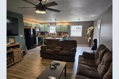 504 Queenstown Rd, Perry Township, PA 16041 - Photo 7