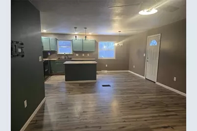 504 Queenstown Rd, Perry Township, PA 16041 - Photo 3