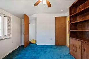 951 Rita Dr, Wilkins Township, PA 15221 - Photo 17