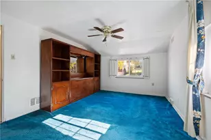 951 Rita Dr, Wilkins Township, PA 15221 - Photo 11