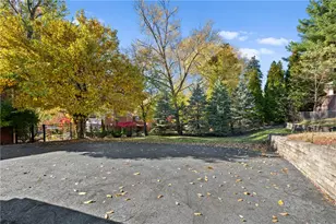 951 Rita Dr, Wilkins Township, PA 15221 - Photo 21