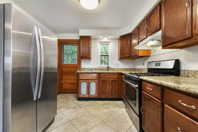 3999 Boulevard Dr, Pittsburgh, PA 15217 - Photo 11