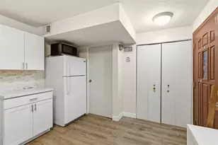 3763 Allendale Cir, Pittsburgh, PA 15204 - Photo 9