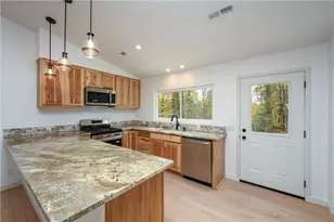 114 Wood St, North Beaver Township, PA 16102 - Photo 5