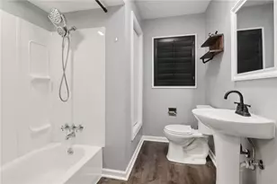 110 W Sheridan Ave, New Castle, PA 16105 - Photo 5