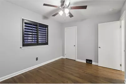 110 W Sheridan Ave, New Castle, PA 16105 - Photo 9