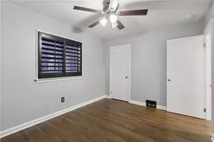 110 W Sheridan Ave, New Castle, PA 16105 - Photo 9