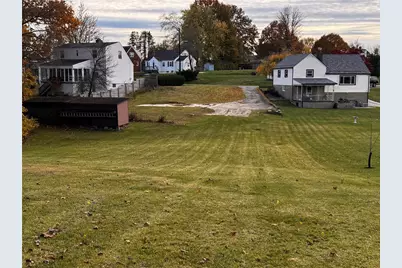 176 Jefferson Dr, Lower Burrell, PA 15068 - Photo 5