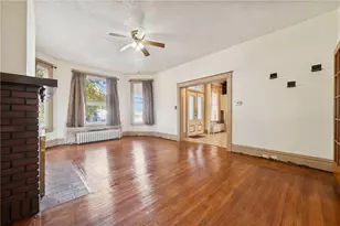 120 N 1st St, Jeannette, PA 15644 - Photo 5