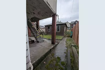 507 Center St, East Pittsburgh, PA 15112 - Photo 3