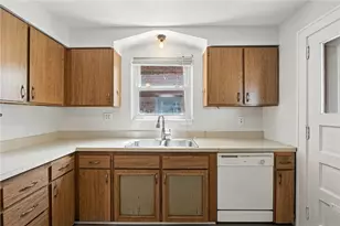 229 Clairmont Ave, Pittsburgh, PA 15229 - Photo 13