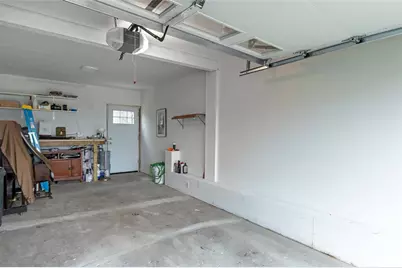 10721 Crestview Dr, North Huntingdon, PA 15642 - Photo 7