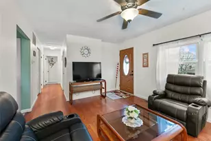 10721 Crestview Dr, North Huntingdon, PA 15642 - Photo 11