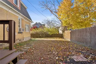 17 E Gaskill Ave, Jeannette, PA 15644 - Photo 27