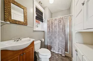 17 E Gaskill Ave, Jeannette, PA 15644 - Photo 17