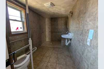 414 Middle Ave, Luzerne Township, PA 15413 - Photo 13