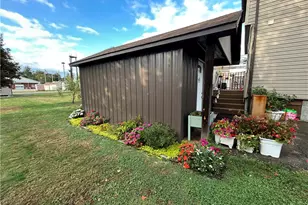 29 W Elm St, Center Township-Homer City, PA 15748 - Photo 3