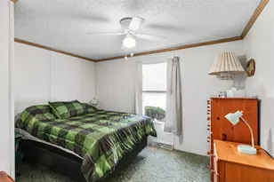 307 Holiday Ct, Mount Pleasant Township, PA 15666 - Photo 27