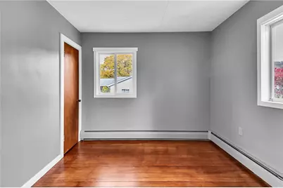 825 Walnut Street, Rochester, PA 15074 - Photo 17