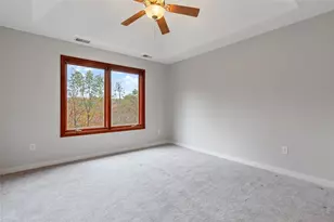 1004 Amy Pl, Adams Township, PA 15044 - Photo 29