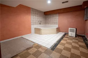 2284 Crestview Rd, Banksville/Westwood, PA 15216 - Photo 15