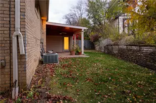 2284 Crestview Rd, Banksville/Westwood, PA 15216 - Photo 17