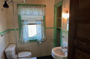 501 E 1st Ave, Derry Boro, PA 15627 - Photo 19