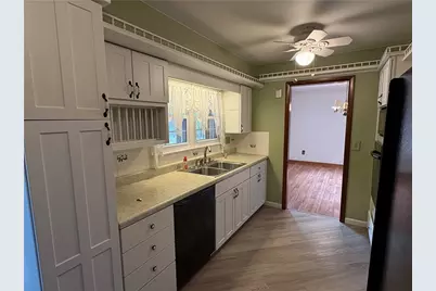 139 Maple Dr, Kiskiminetas Township, PA 15686 - Photo 9