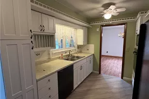 139 Maple Dr, Kiskiminetas Township, PA 15686 - Photo 9