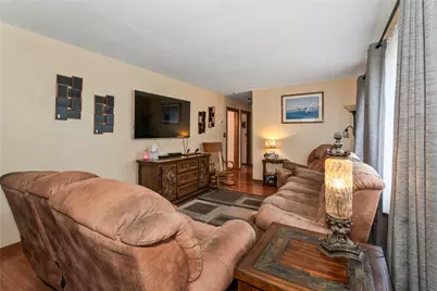 104 Allison Dr, Brighton Township, PA 15009 - Photo 9