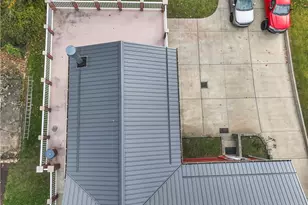 104 Allison Dr, Brighton Township, PA 15009 - Photo 7