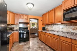 104 Allison Dr, Brighton Township, PA 15009 - Photo 15