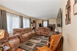 104 Allison Dr, Brighton Township, PA 15009 - Photo 11