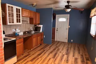 279 Fleming Way, Sharon, PA 16146 - Photo 3