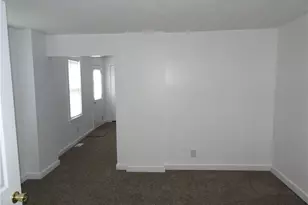 42 Oak St, Manor, PA 15665 - Photo 13