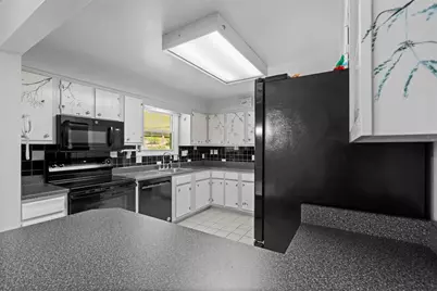 13659 Wright Dr., North Huntingdon, PA 15642 - Photo 9