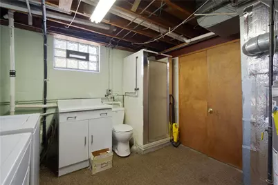 1515 S Main Street, North Franklin Township, PA 15301 - Photo 25