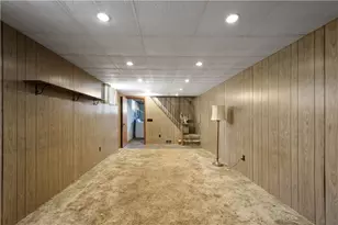 1515 S Main St, North Franklin Township, PA 15301 - Photo 23