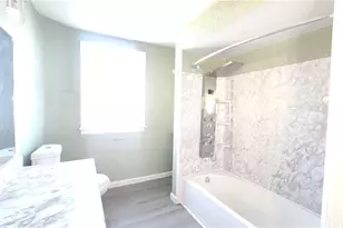 410 Longfellow St, Vandergrift, PA 15690 - Photo 15